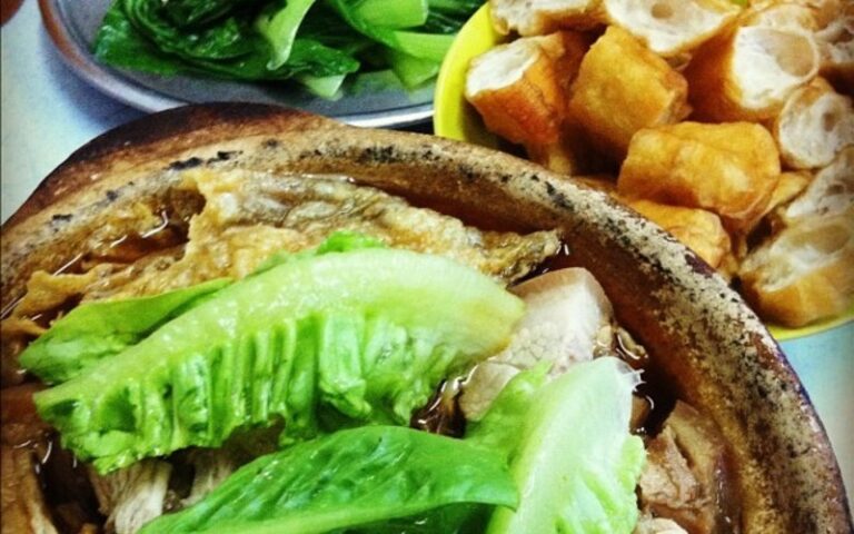 Is Bak Kut teh halal?